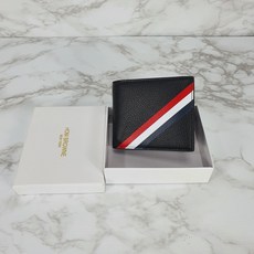 7f660f032cfe99e3fe6875de965a544d40ab1b9c8148cc03d4285ecd4af1.jpg