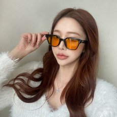 e555a47182ec9f541083d464420b9d2b978bb5eea3cf6e5b7266bb489f45.jpg