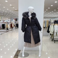 지컷롱패딩