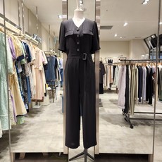 온앤온점프수트