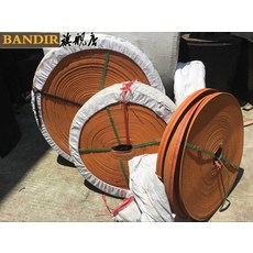 8bc26453d003a16a90778a67d4315cc8612941ee8eb9cfa119f52d6ace24.jpg