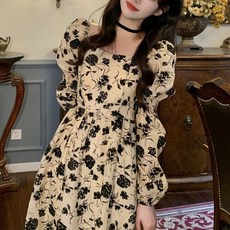 랜덤플레이 프렌치 플라워 스퀘어 넥 어깨퍼프 롱 원피스 베이지 fRee 상세설명에서몇갠지꼭확인
