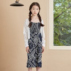 일로딜로점프슈트