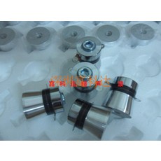 4665aea14004481ce17e4ff661452f0a865a2df81a7d6b8db6a32f195468.jpg