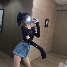 76aea6ca30b46bec639ba0c0a769883e744224e85bf481da4de3484e2bbc.jpg
