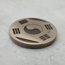 c13d35dba4fa1532e1d8f40345694ae3b0204f72063d7d6f0118b8f37293.jpg