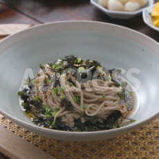 [TV홈쇼핑정품 애드크로스]맛있는 안심 메밀국수 건강박사 꾸지뽕 바나바 함유 냉소바 비빔장 막국수