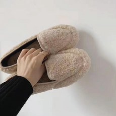 가을슬립온 인싸템 털 신발 여성 겨울아우터 와이드 로퍼 모카신 기모 융 보온 패딩부츠