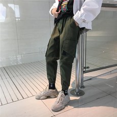 6df6cea223fb7d969bf83968649e771aba843690cac7842c57c7683a0945.jpg