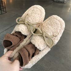 Dec.04 210번 통굽 털신녀 겨울엔 리본양양털 스웨이드를 신고 콩 로퍼 보온바가지 솜신Z