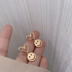 스마일귀걸이