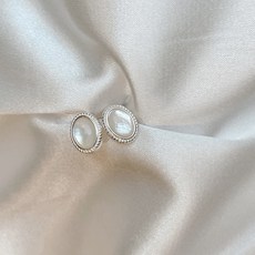 문스톤귀걸이