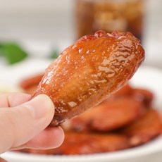 [즐겁닭]훈제치킨(윙) 200g x 4팩, 4개