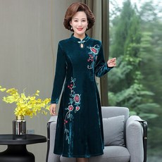 이너웨어원피스 이너원피스 겨울 가을 계절 여성 룩 리폼 치파오 엄마 두터운 융털 무릎넘어 롱