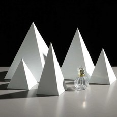 피라미드 모형 소품 광고 제품 촬영 오브제 오면체, 15x15x25cm, 1개