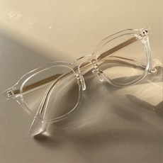 뿔테안경+코받침