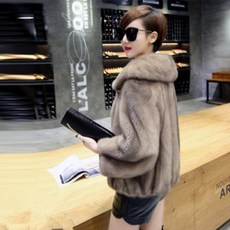 9727bd7b956efec090735a2ca4cebe2d816412136bb6e6b8e0a11e8a8b58.jpg