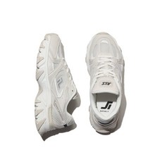 질스튜어트스니커즈