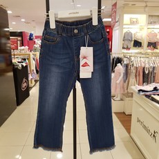5c9cf8e969b9b11282af2e3ee2ba6c6272b4cd2f5301888fc8fbcc6fb1f7.jpg