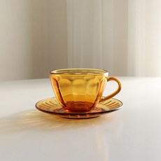 fd771c3762687b518183a728d133247bb6ee155d6d8bedf71047e25aa5f4.jpg