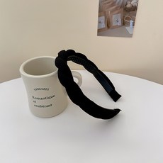 26e11eae6ca263226f7e2f62022df83f16a047c4f8e8ed2ebfa3138a3f8c.jpg