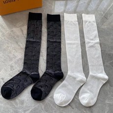 시스루니하이삭스