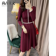 a8cae03137518531cb27e6fe0bc673e45e9ec211e9929ccec23f3f7ab4f9.jpg
