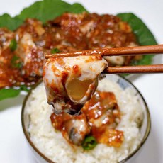 미식상점 탱글탱글 신선한 통영 생굴무침 굴제철 통영굴, 300g, 2개