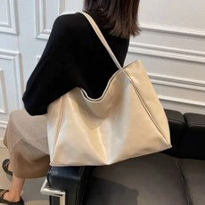 김남주가방 이부진가방 원더풀월드가방 이지아 버킷 여성 질감 고급 고퀄 원더풀월드김남주가방 대학생백팩