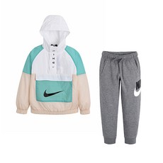 나이키키즈아노락