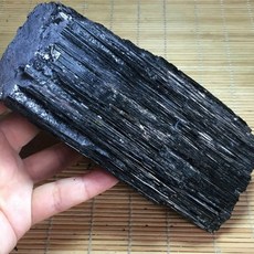 GOSOU 천연재료 천연흑색토르말린석거칠암샘플 이즈 500550g, 500-550g
