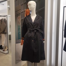 나이스클랍 19년상품 70%할인 페미닌한 분위기 허리트리밍 트렌치코트 A193PWY803