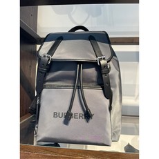 BURBERRY 버버리 AVIATOR 남여공용 로고 나일론 백팩 2색상