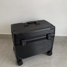 7f562b8302620b55d50df5415a631d0c470b33c63652f73de2e8e5a8cb46.jpg