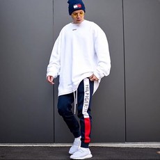 126c722ce9999485c306c1e26090c5a4b4e1317fd495d0881dccac0a3cd4.jpg
