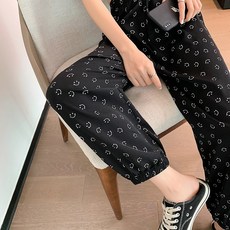 0612949035a39685a65769819018c0844028d5f20c08f847bd118cf4ad15.jpg