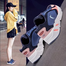 56d1da4b4238adca53f650d29e25f43d06867806a10b77d4b435c78add79.jpg