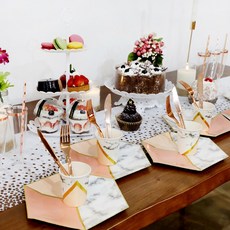 와인접시테이블보