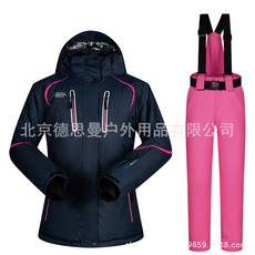 3d448b5be87e652a1fdbc070a7f3f2d0a222727b2371744b33c2e590bf59.jpg