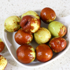 국내산 아삭아삭 제철과일 사과대추 특대 500g 1kg 2kg 생대추 왕대추 달콤한 생 대추 생사과대추 대추사과 사과대추1kg, 1개, 사과대추 500g [특대/15-20과]