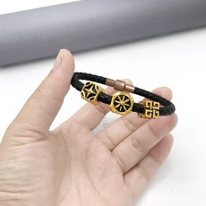 98c6d0b9327ff308732a346ce1da0de96be274392e2ce998d78de345c90e.jpg