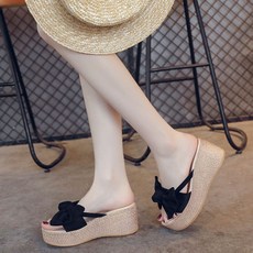 d64d796eb1e761a4cca9dfee5ce4ed2c6e5cd0231b51dbaad55db7d502c9.jpg