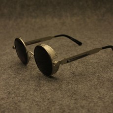 0ab61f807024721a1ae0346bd00ea6540fa5eb54efac68e5966e084000c4.jpg