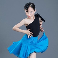 ed02c8613cbc0d109897e1e43c11c067a56c896b17bd5939961ca9e69c4a.jpg