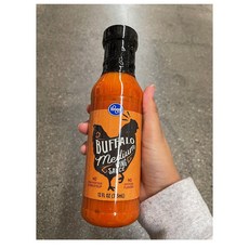 Kroger Buffalo Medlum Wing Sauce 크로거 버팔로 미디엄 윙소스 12oz(355ml) 4팩, 4개