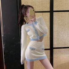 dea44275bba7034505791aac72ee10e42819ec94e3d20c26d1132bba93ed.jpg