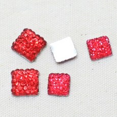 사각 하이브 아크릴큐빅 꽃체리 (8mm) 50개 단면