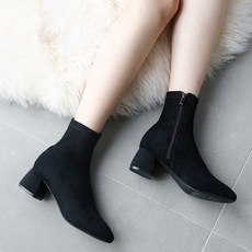 33d0fda4440e654ce88712cb4412527a02b9ee2e75af9633172161e9ecc1.jpg