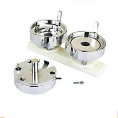 뱃지만드는기계