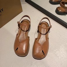 앞막힌샌들 스트랩 피셔맨 낮은굽 휴양지 데일리 가죽 여름 발편한 여자